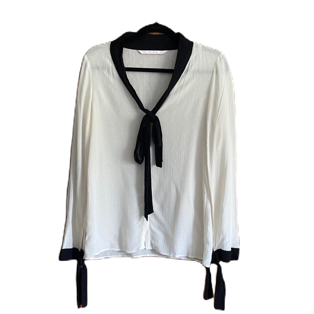 Zara Trafaluc Collection Black & White Button Down with Bow Tie Neck. Size XS